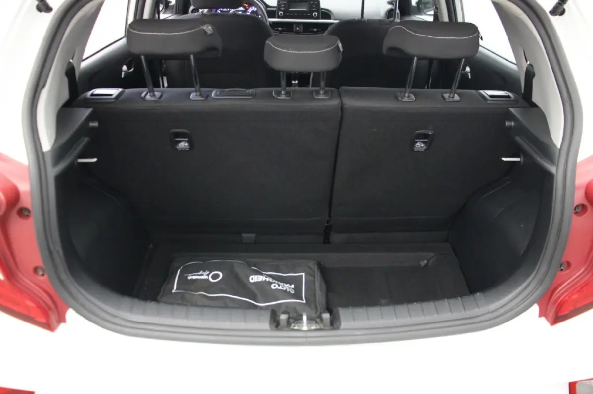 1.0 DPI ComfortLine 5 Deurs - Airco, Cruise