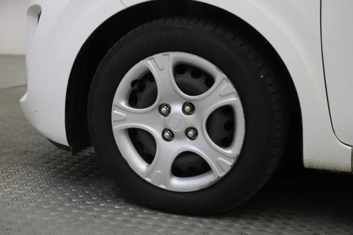 1.0 DPI ComfortLine 5 Deurs - Airco, Cruise