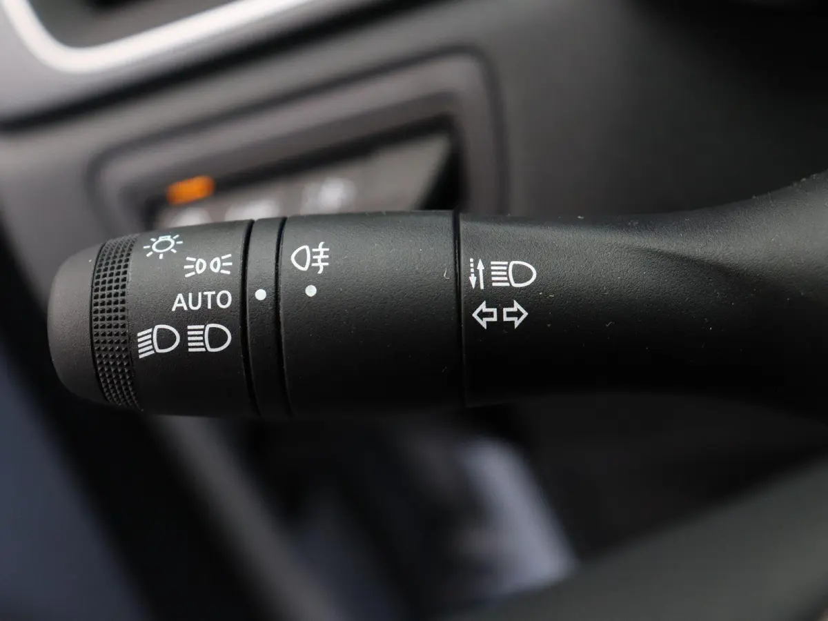 1.8 E-Tech full hybrid 160 techno | Achteruitrijcamera | Adaptieve Cruise Control | Parkeersensoren voor en achter | Google Maps Navigatie |