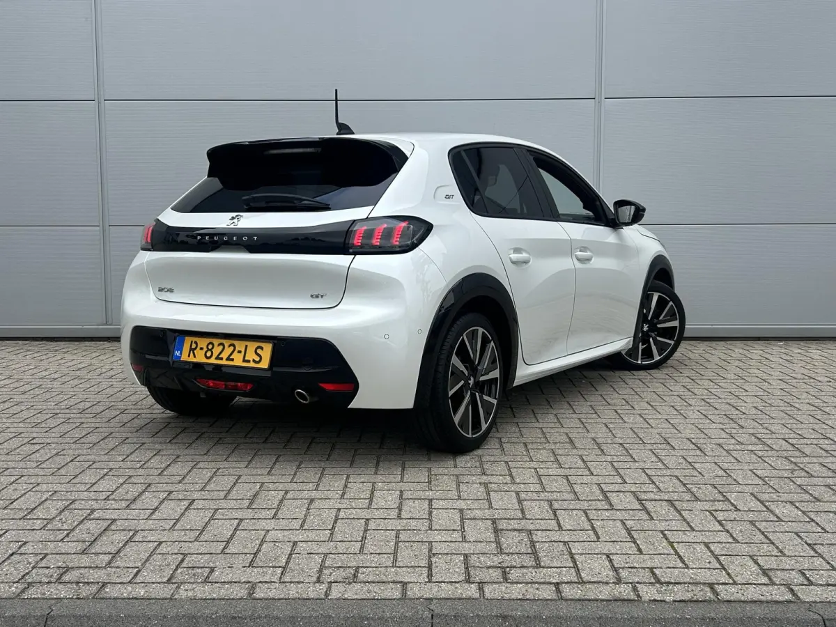 1.2 PureTech GT Pack | Camera | Adaptieve Cruise Control | Navigatie | Apple Carplay/Android Auto