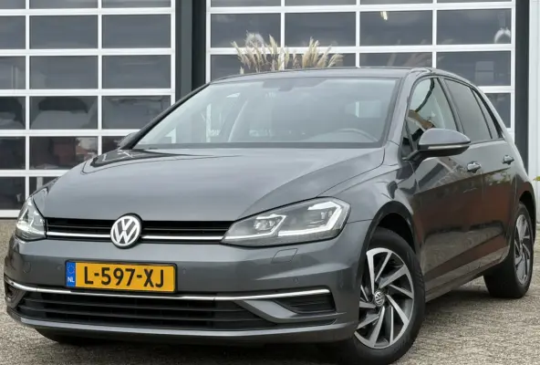 1.0 TSI Comfortline Business 110pk DSG | Virtual Cockpit | Apple Carplay/Android Auto | Cruise control adaptief | Dab | LED koplampen | Navigatiesysteem full map | Voorstoelen verwarmd | Per