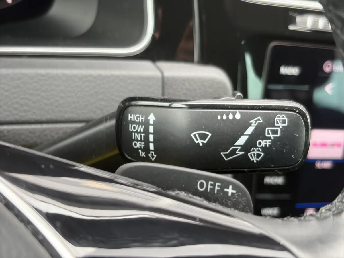 1.0 TSI Comfortline Business 110pk DSG | Virtual Cockpit | Apple Carplay/Android Auto | Cruise control adaptief | Dab | LED koplampen | Navigatiesysteem full map | Voorstoelen verwarmd | Per