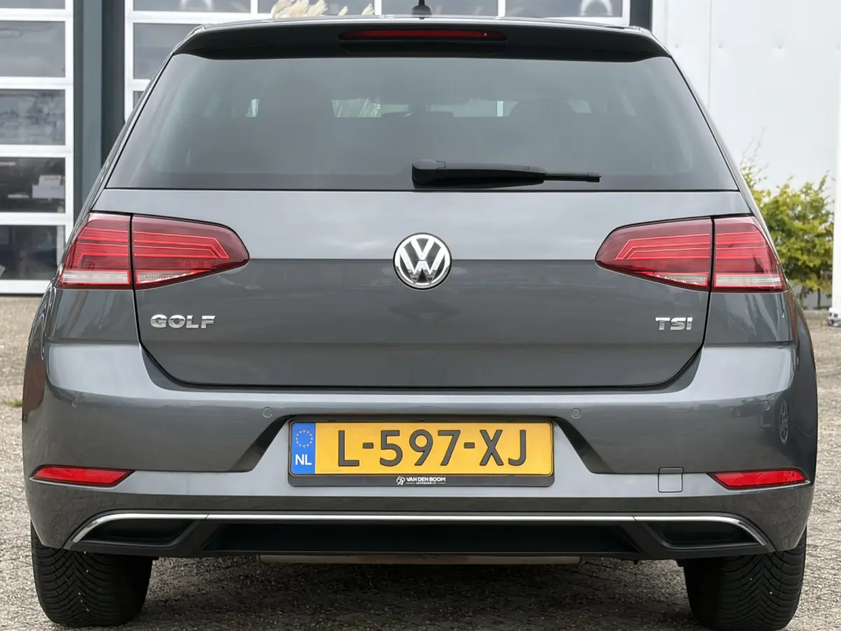 1.0 TSI Comfortline Business 110pk DSG | Virtual Cockpit | Apple Carplay/Android Auto | Cruise control adaptief | Dab | LED koplampen | Navigatiesysteem full map | Voorstoelen verwarmd | Per