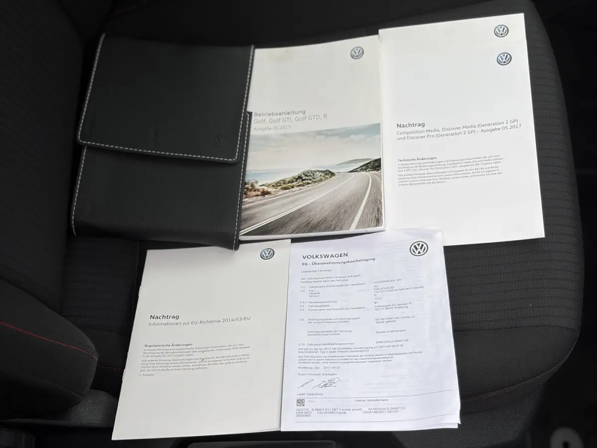 1.0 TSI Comfortline Business 110pk DSG | Virtual Cockpit | Apple Carplay/Android Auto | Cruise control adaptief | Dab | LED koplampen | Navigatiesysteem full map | Voorstoelen verwarmd | Per