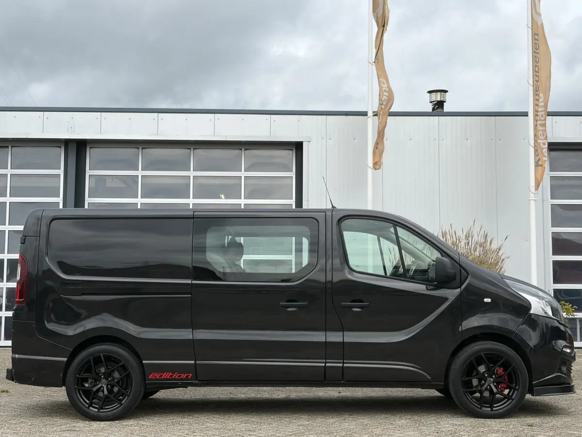 1.6 MJ EcoJet L2H1 SX 125pk | Dubbele Cabine | Koppejan Edition | Achteruitrijcamera | Bluetooth | Dab | Navigatiesysteem full map | Parkeersensor achter | Trekhaak | Zeer compleet!