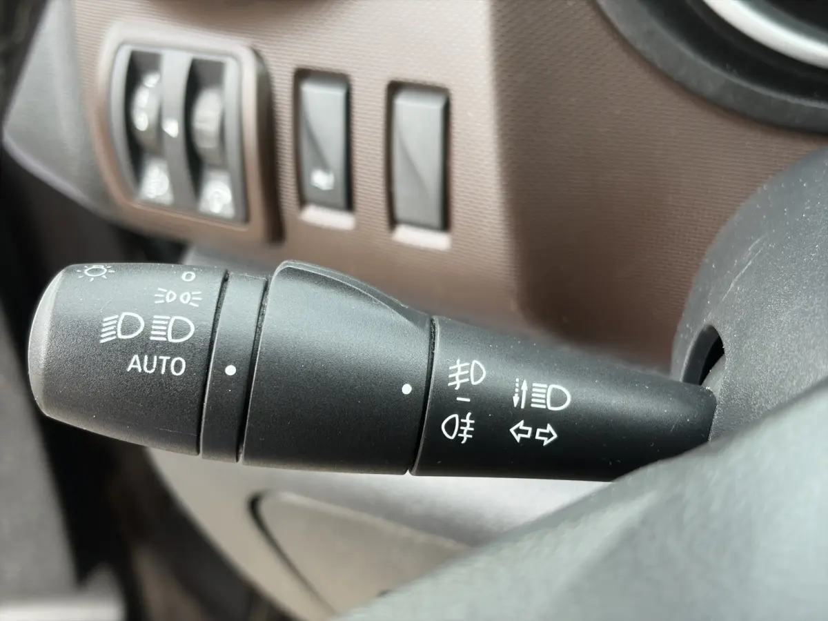1.6 MJ EcoJet L2H1 SX 125pk | Dubbele Cabine | Koppejan Edition | Achteruitrijcamera | Bluetooth | Dab | Navigatiesysteem full map | Parkeersensor achter | Trekhaak | Zeer compleet!