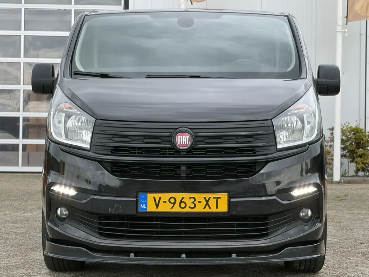 1.6 MJ EcoJet L2H1 SX 125pk | Dubbele Cabine | Koppejan Edition | Achteruitrijcamera | Bluetooth | Dab | Navigatiesysteem full map | Parkeersensor achter | Trekhaak | Zeer compleet!