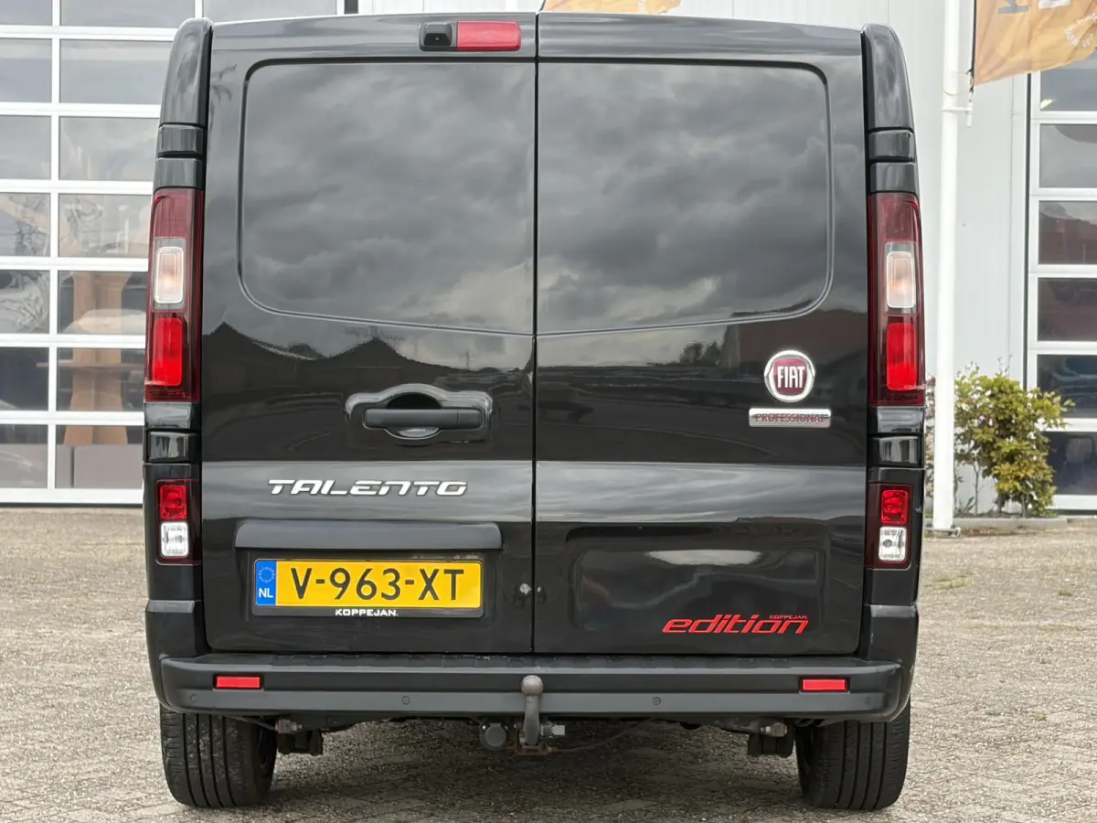 1.6 MJ EcoJet L2H1 SX 125pk | Dubbele Cabine | Koppejan Edition | Achteruitrijcamera | Bluetooth | Dab | Navigatiesysteem full map | Parkeersensor achter | Trekhaak | Zeer compleet!