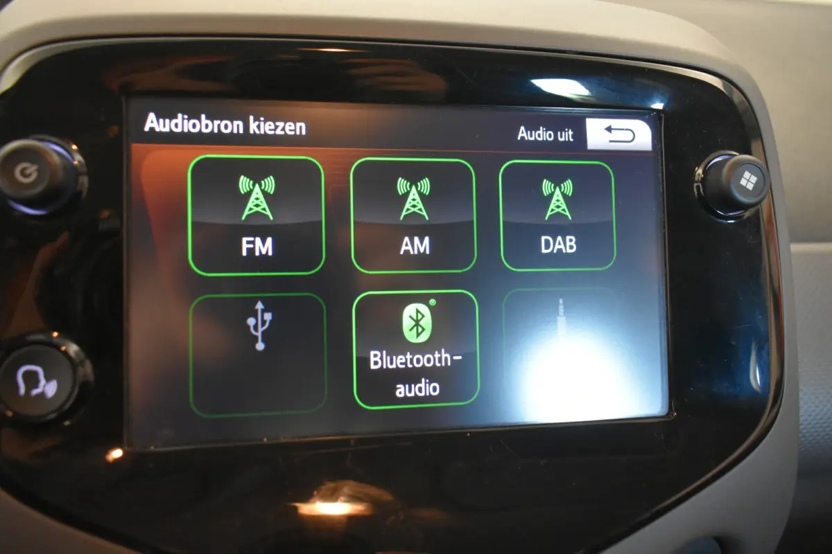 1.0 e-VTi Active Camera AppleCarplay