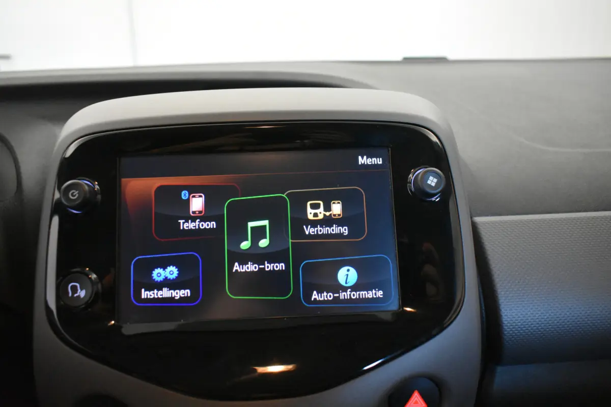 1.0 e-VTi Active Camera AppleCarplay