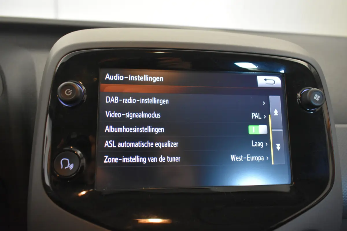 1.0 e-VTi Active Camera AppleCarplay