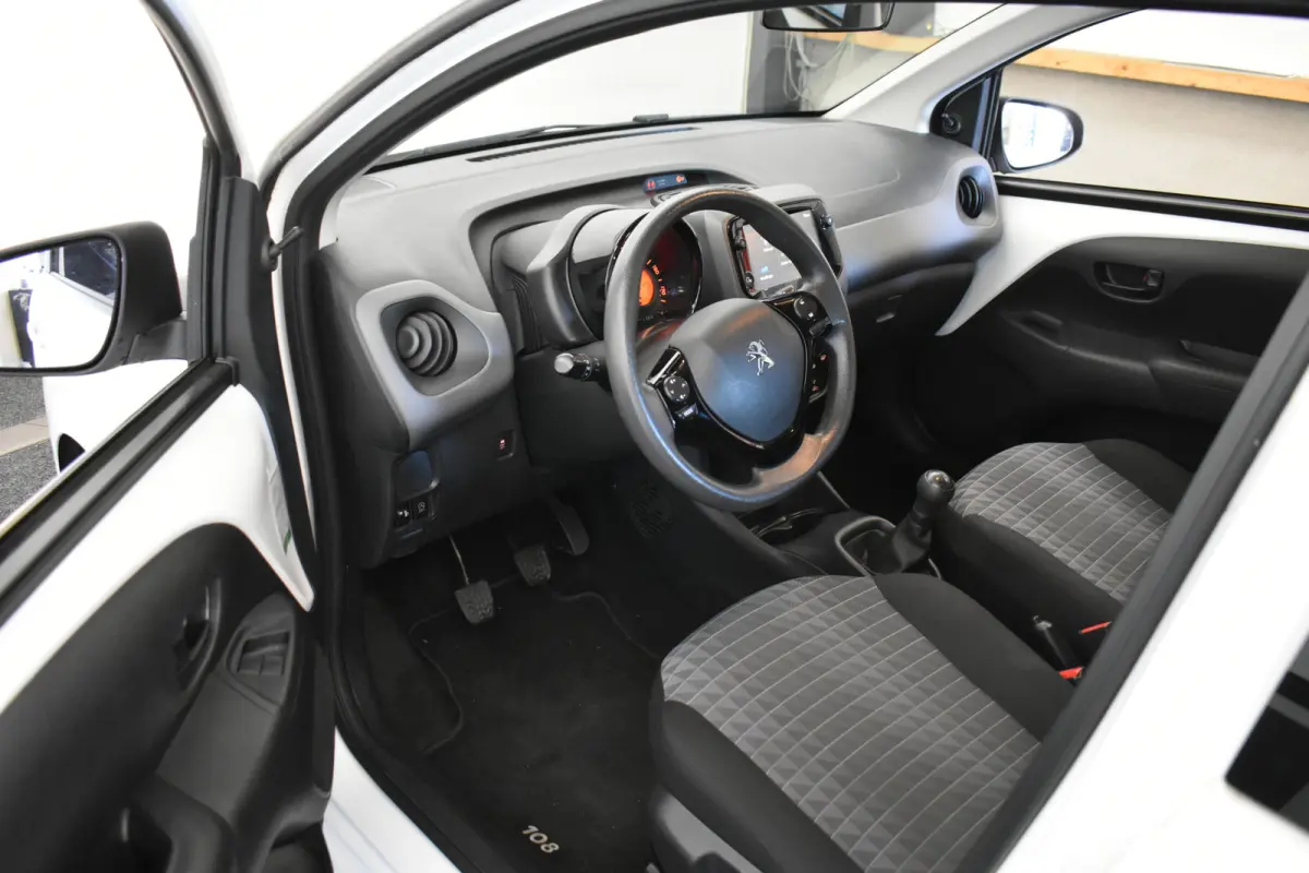 1.0 e-VTi Active Camera AppleCarplay