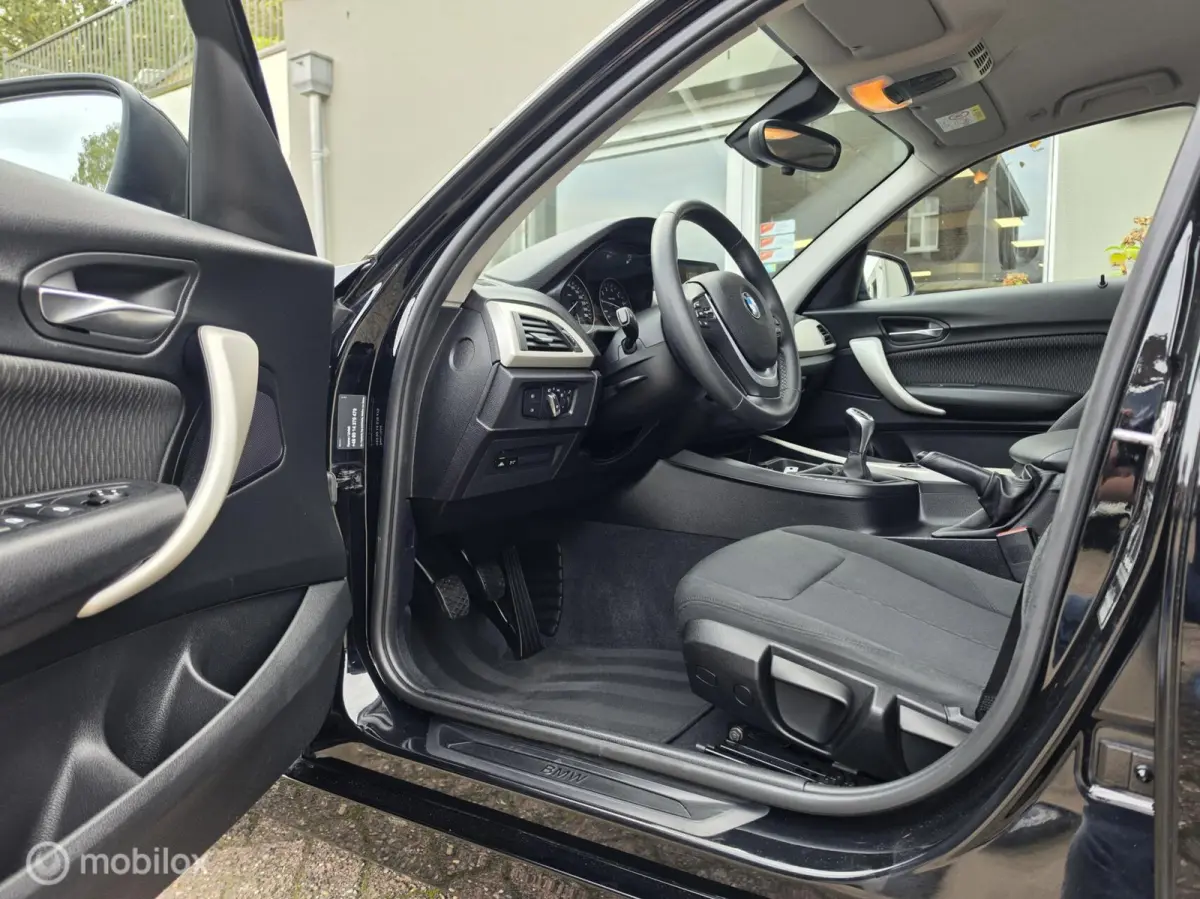 F20 lci 116i executive Navi/LED/Historie