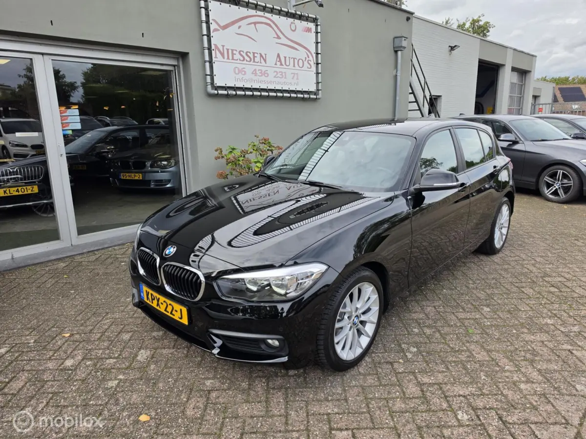 F20 lci 116i executive Navi/LED/Historie