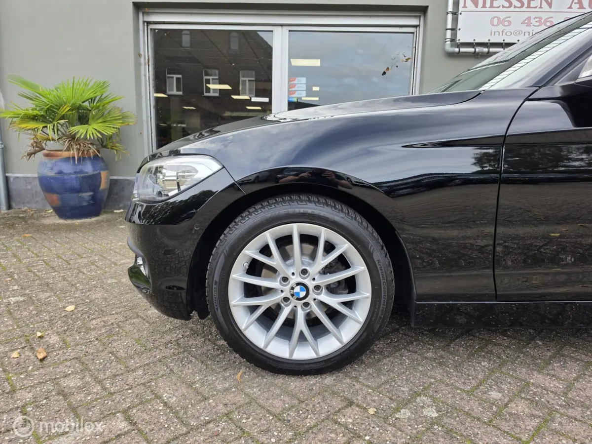 F20 lci 116i executive Navi/LED/Historie