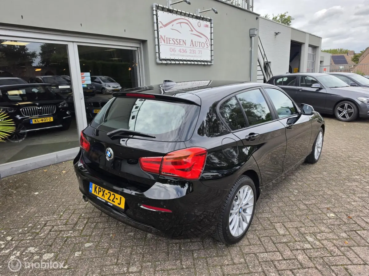 F20 lci 116i executive Navi/LED/Historie