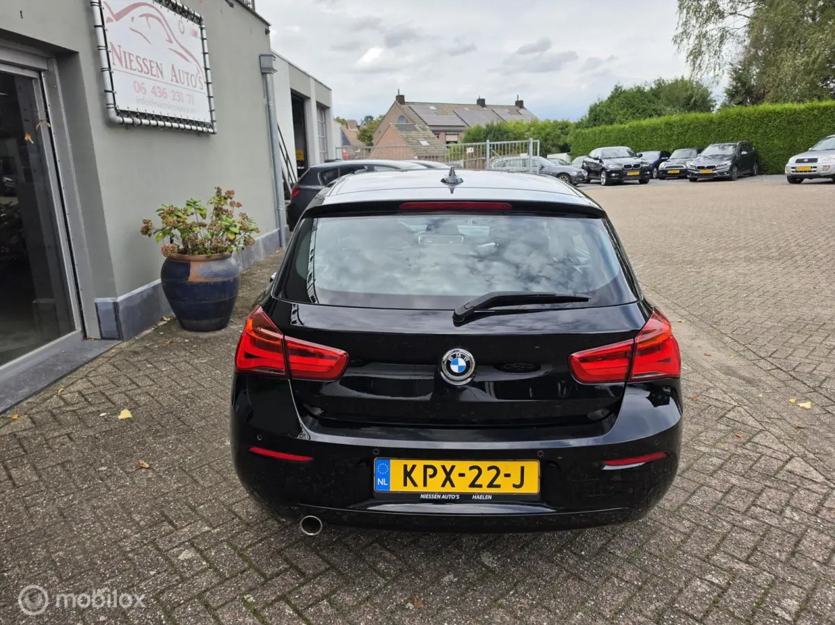 F20 lci 116i executive Navi/LED/Historie
