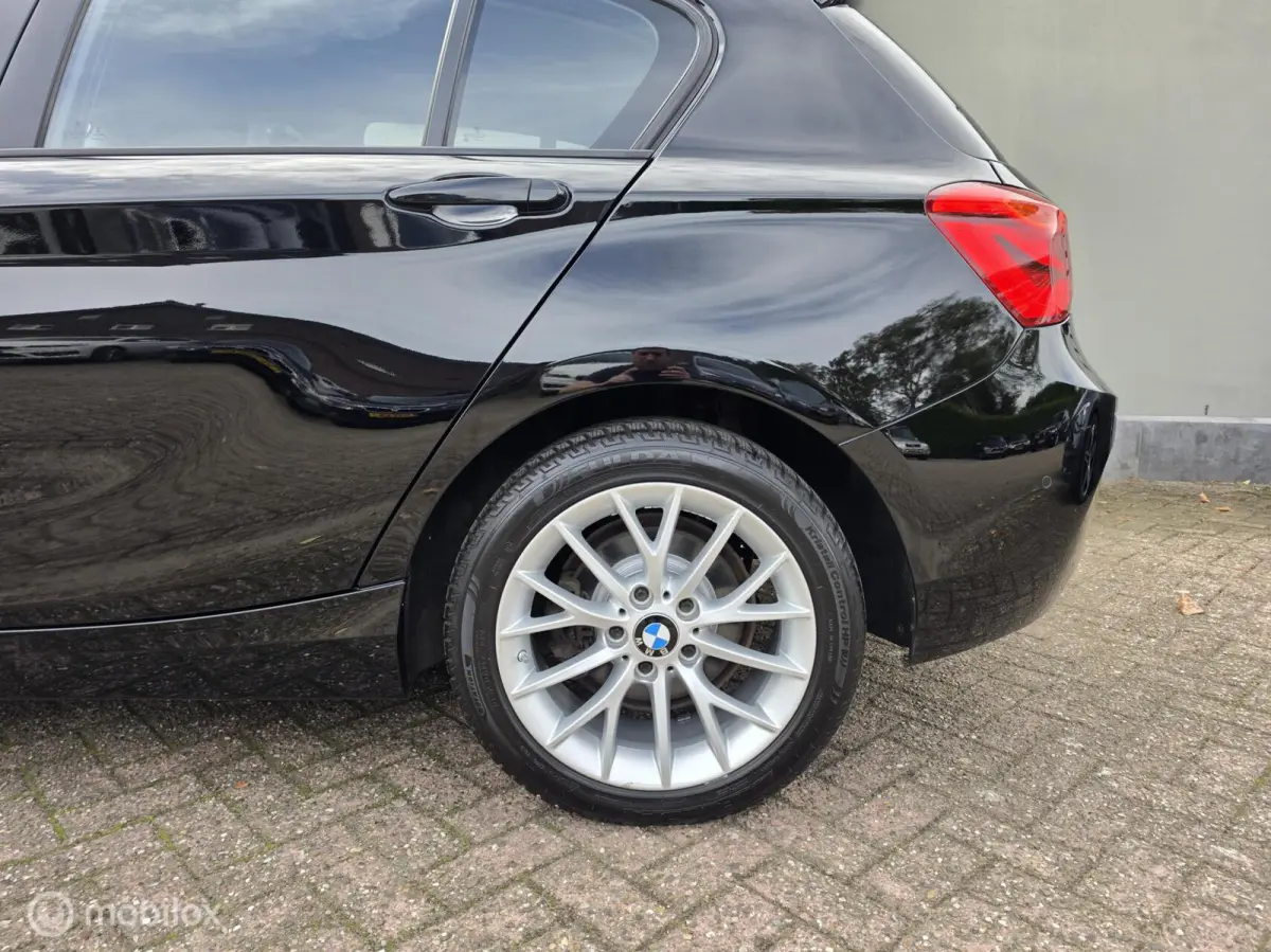 F20 lci 116i executive Navi/LED/Historie