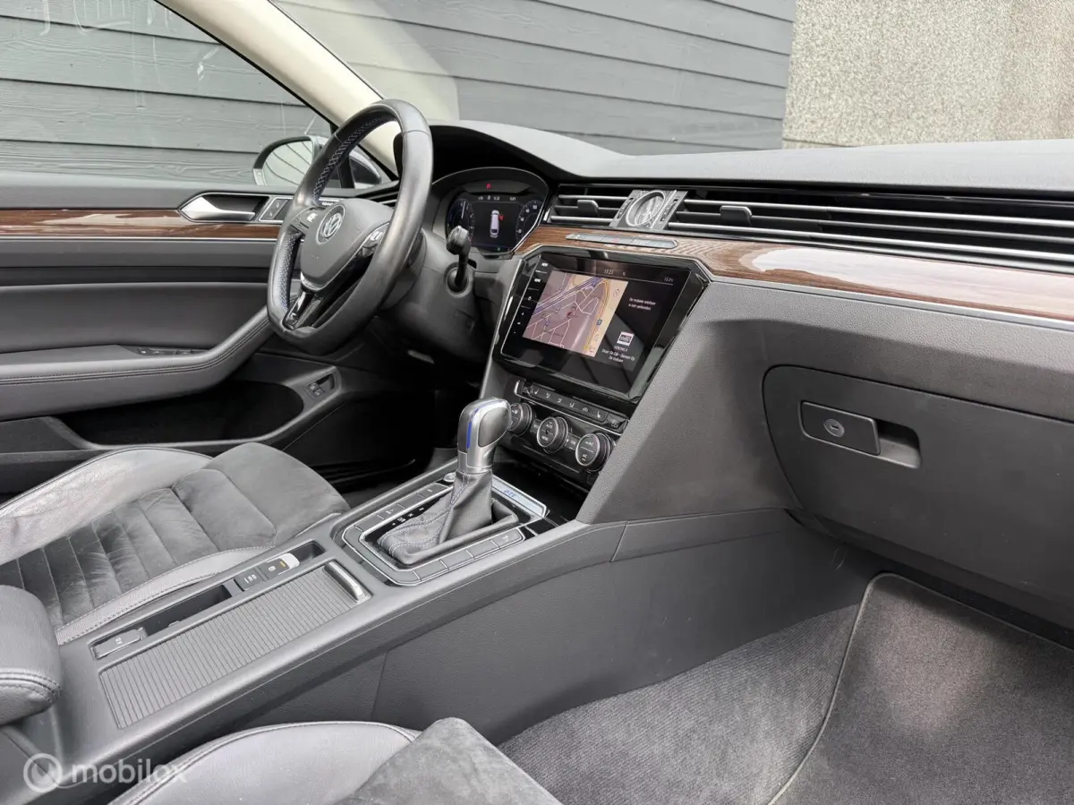 1.4 TSI GTE Pano.dak/Viritual/Carplay/19"