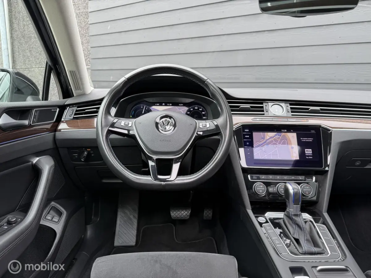 1.4 TSI GTE Pano.dak/Viritual/Carplay/19"