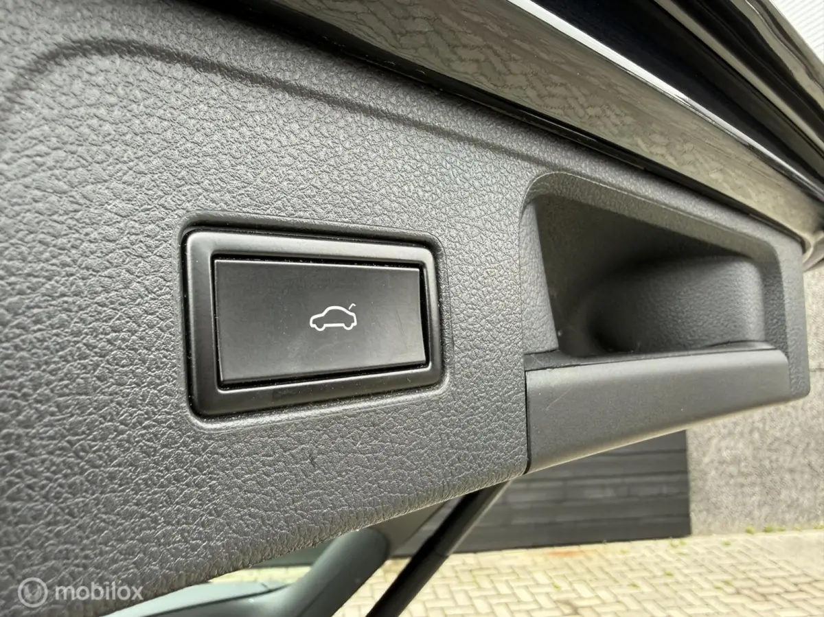 1.4 TSI GTE Pano.dak/Viritual/Carplay/19"