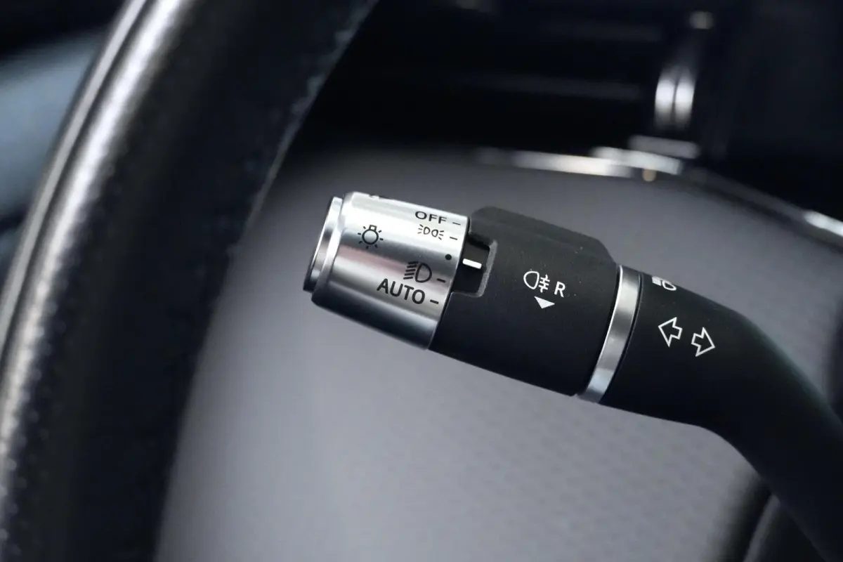 1.5 P300e AWD R-Dynamic HSE | SOH 93,6% | Pano-dak | Virtual | 360 Camera | Stuur/Stoelverwarming | Led |