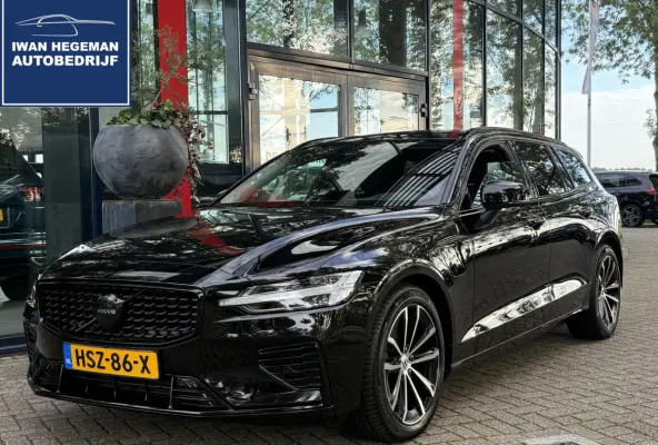 2.0 T6 Plug-in hybrid AWD Plus Dark | SOH 100% | Wegkl. Trekhaak | Leder | PDC + Camera | Climate control | LM Velgen |