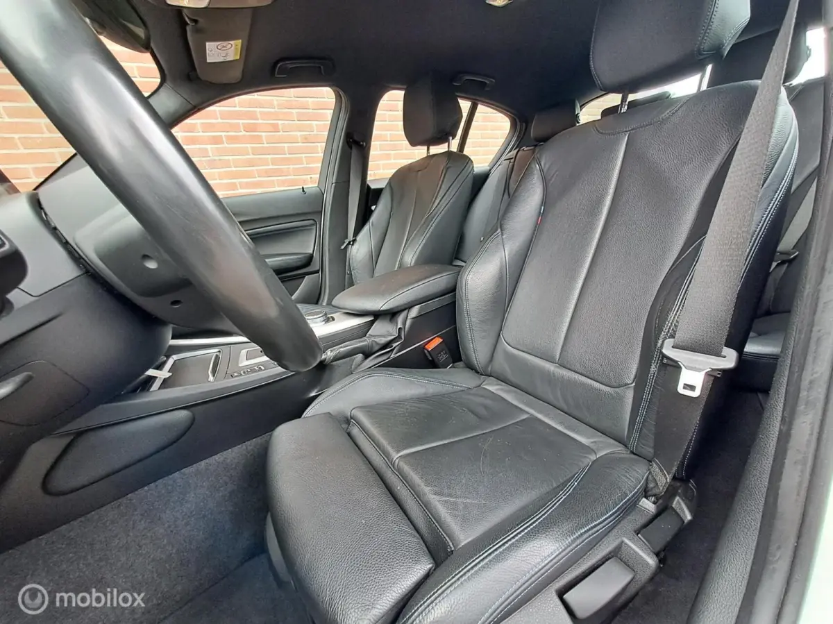 118i M Sport Business/AUTOMAAT