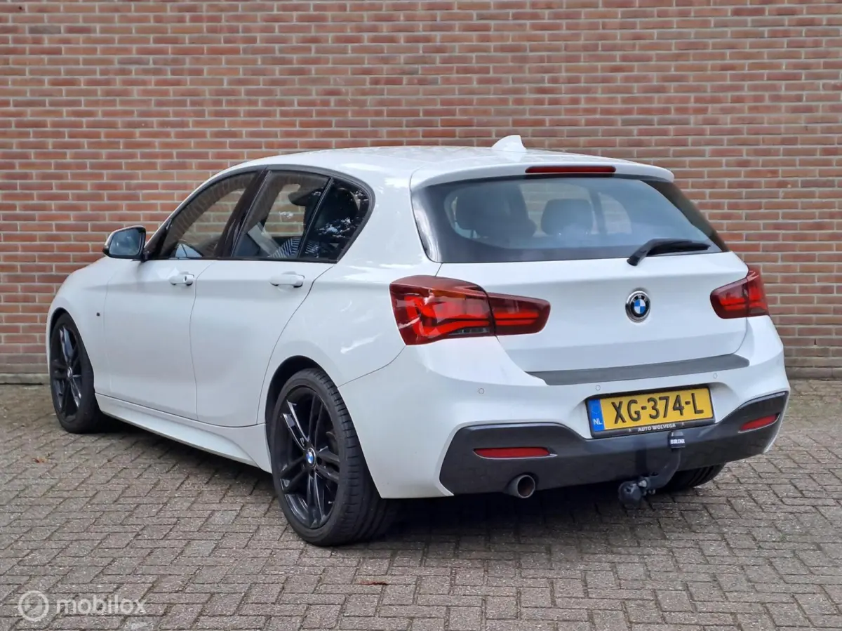 118i M Sport Business/AUTOMAAT