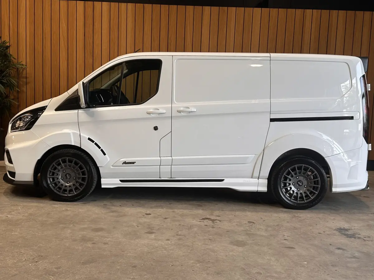 320 2.0 TDCI L1H1 Limited MS-RT