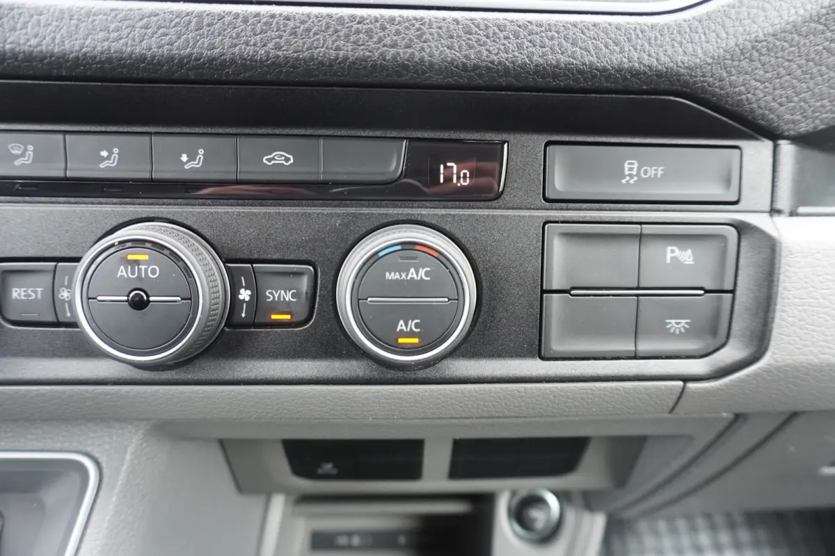 180pk Automaat L3H3/L2H2 LED Navigatie Apple Carplay Trekhaak Camera Parkeersensoren 3-Zits