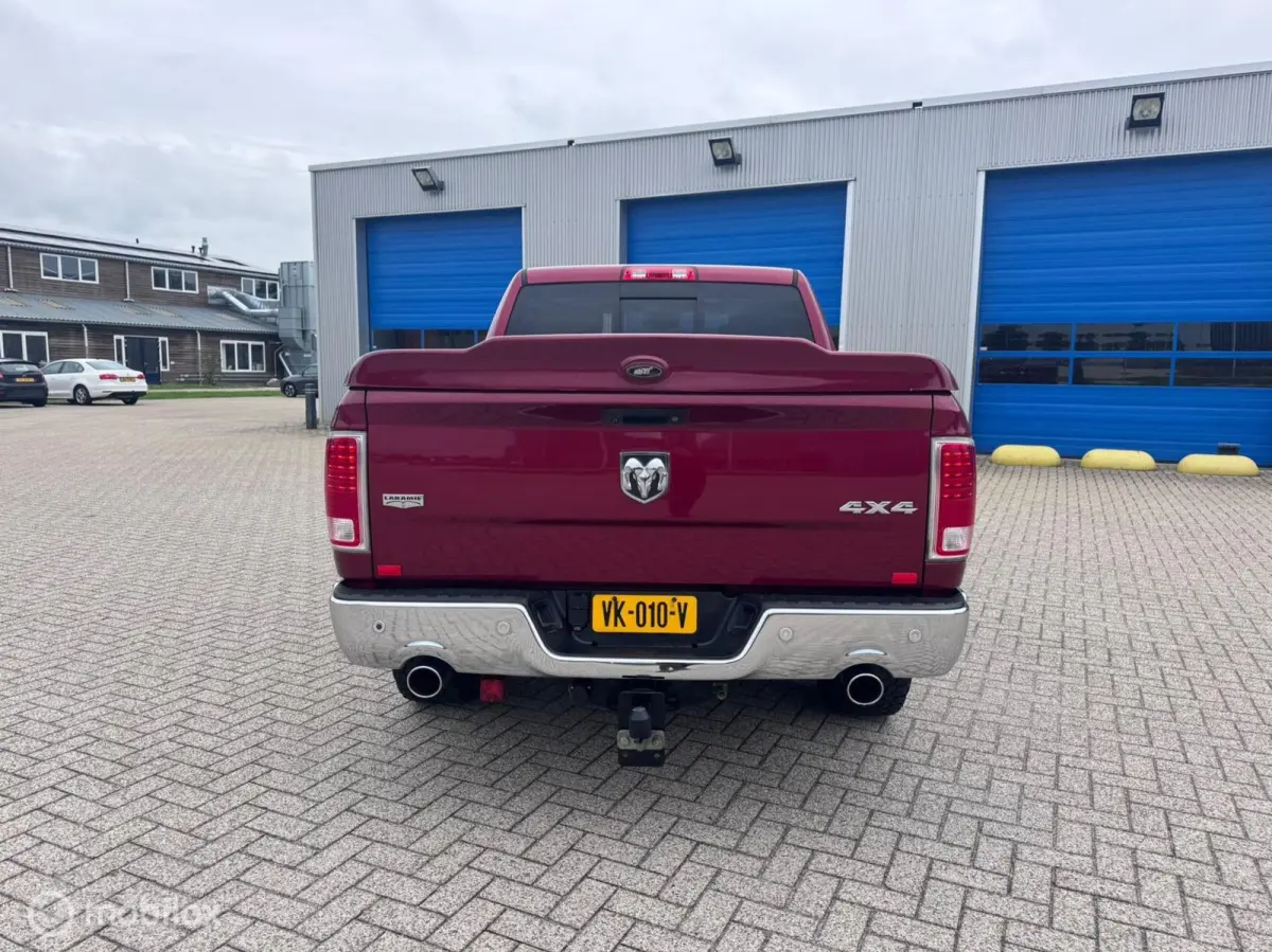 1500 5.7 V8 Crew Cab Laramie