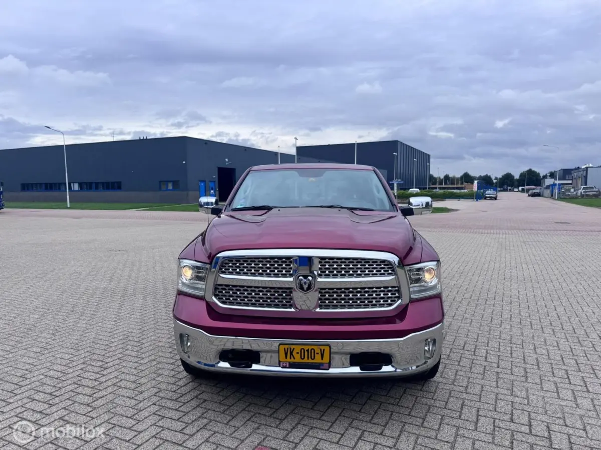 1500 5.7 V8 Crew Cab Laramie