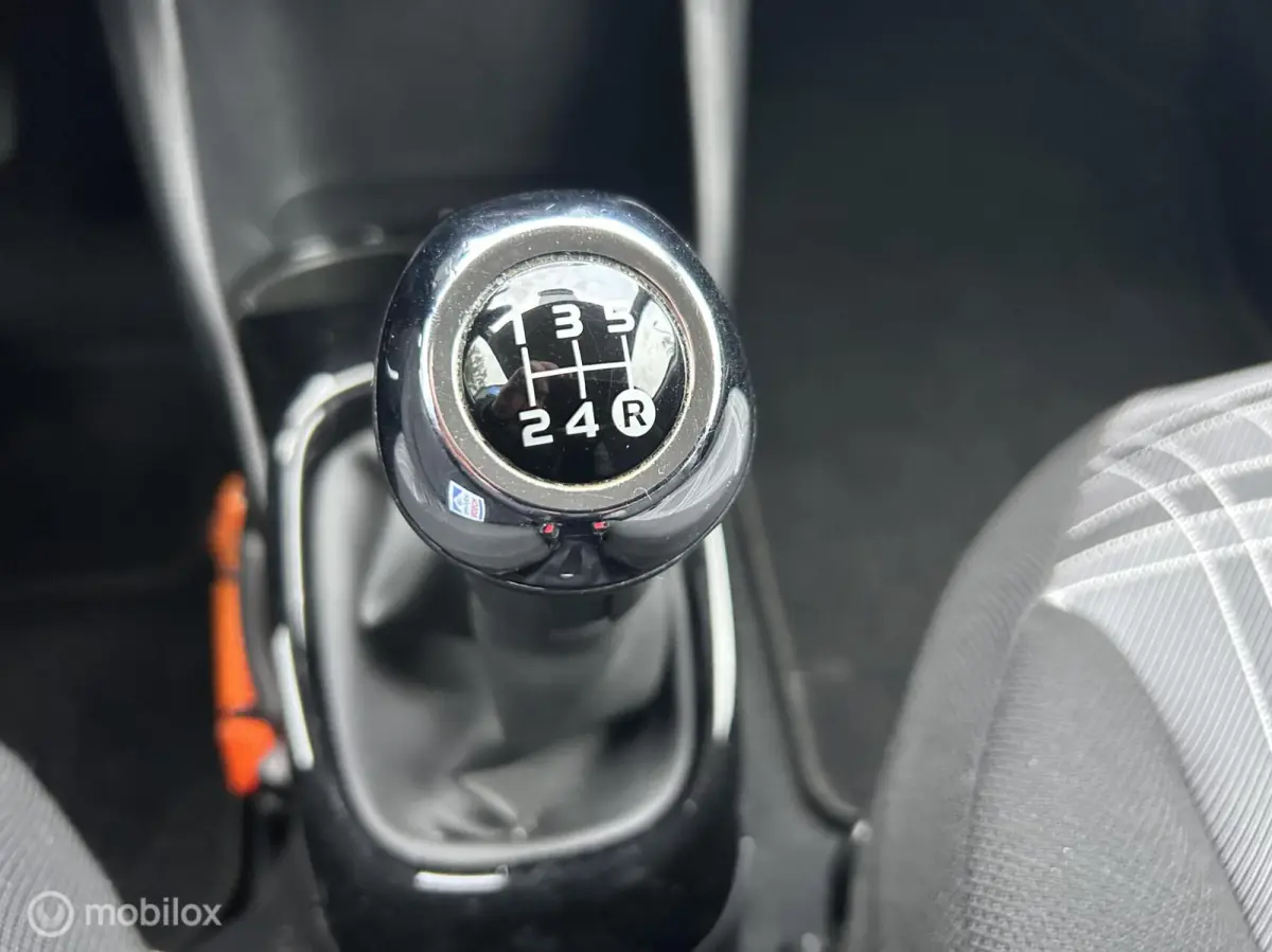 1.0 e-VTi Allure climate control