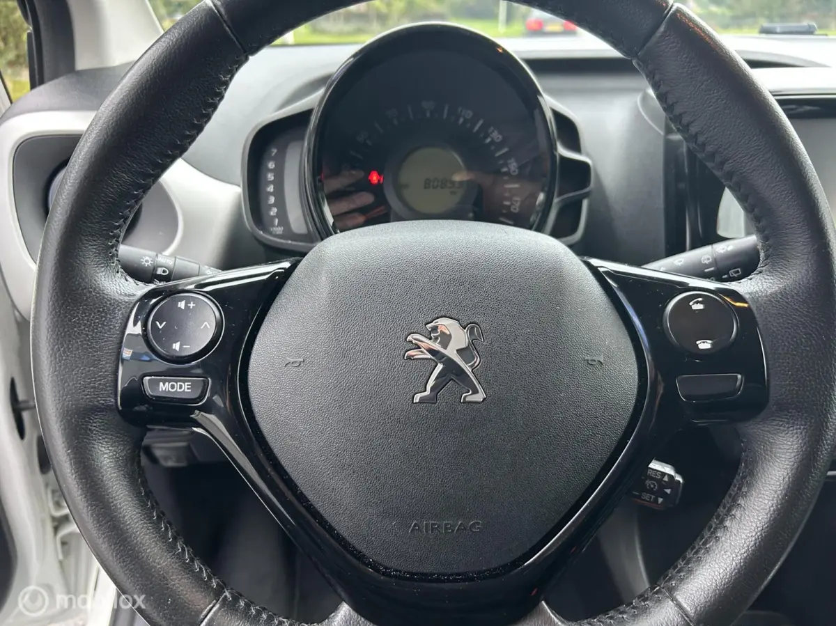 1.0 e-VTi Allure climate control