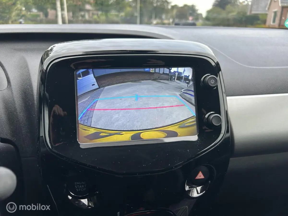 1.0 e-VTi Allure climate control