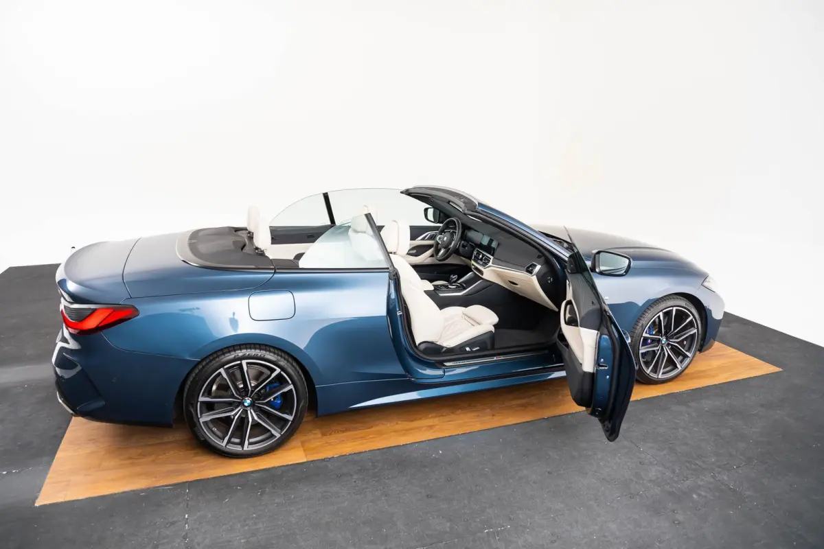 M440i xDrive High Executive Driving Assistant Professional - Head up - Harman Kardon - Comfort Access - Elektrisch verwarmde voorstoelen - Air collar - Parking Assistant Plus -