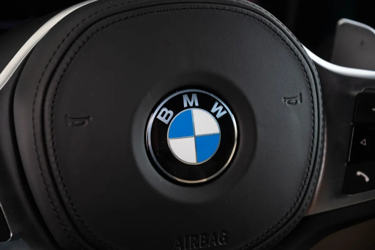 M440i xDrive High Executive Driving Assistant Professional - Head up - Harman Kardon - Comfort Access - Elektrisch verwarmde voorstoelen - Air collar - Parking Assistant Plus -