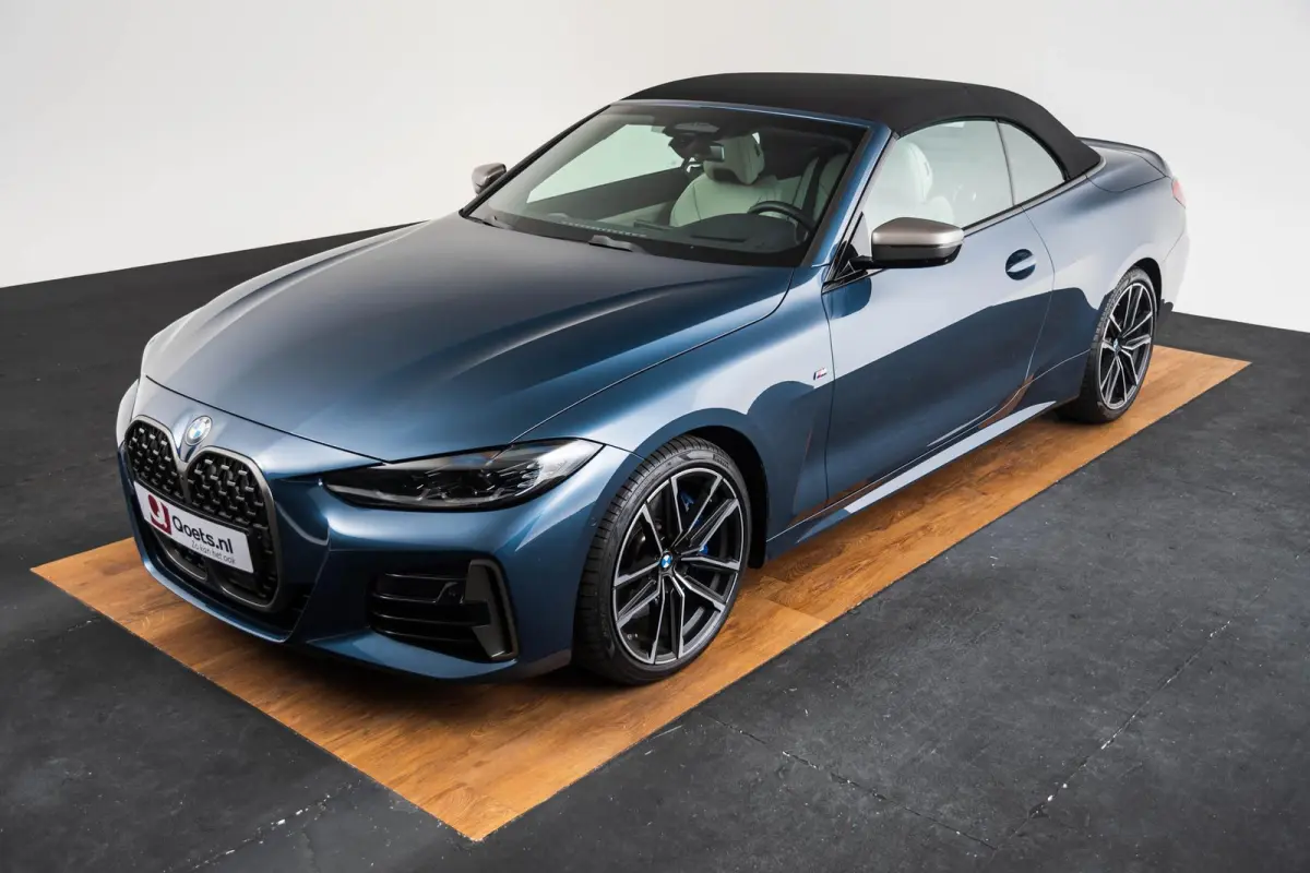 M440i xDrive High Executive Driving Assistant Professional - Head up - Harman Kardon - Comfort Access - Elektrisch verwarmde voorstoelen - Air collar - Parking Assistant Plus -