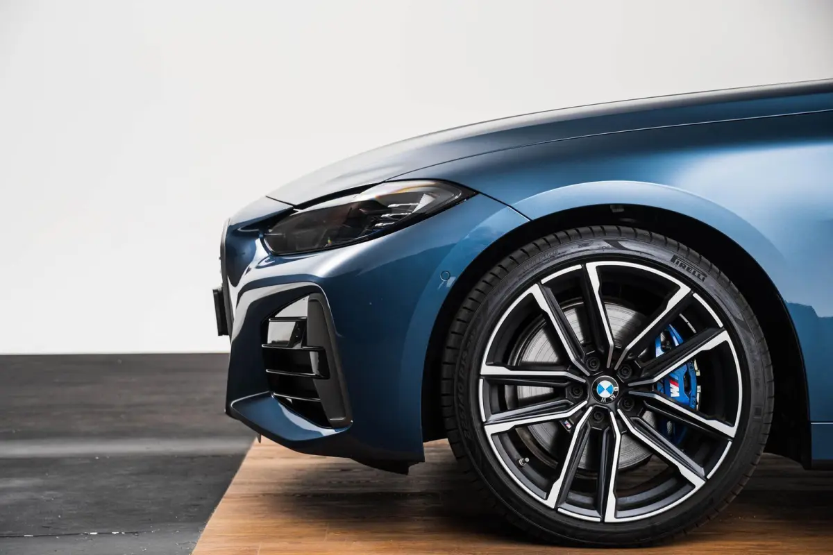 M440i xDrive High Executive Driving Assistant Professional - Head up - Harman Kardon - Comfort Access - Elektrisch verwarmde voorstoelen - Air collar - Parking Assistant Plus -