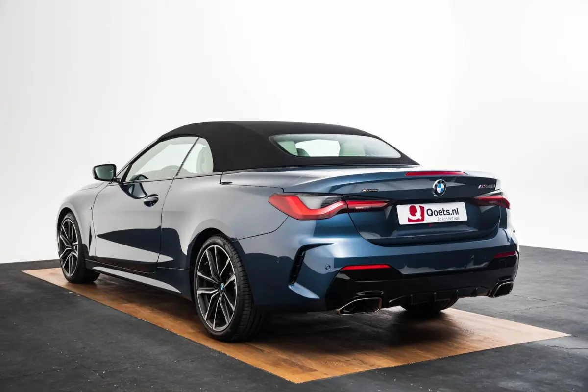 M440i xDrive High Executive Driving Assistant Professional - Head up - Harman Kardon - Comfort Access - Elektrisch verwarmde voorstoelen - Air collar - Parking Assistant Plus -