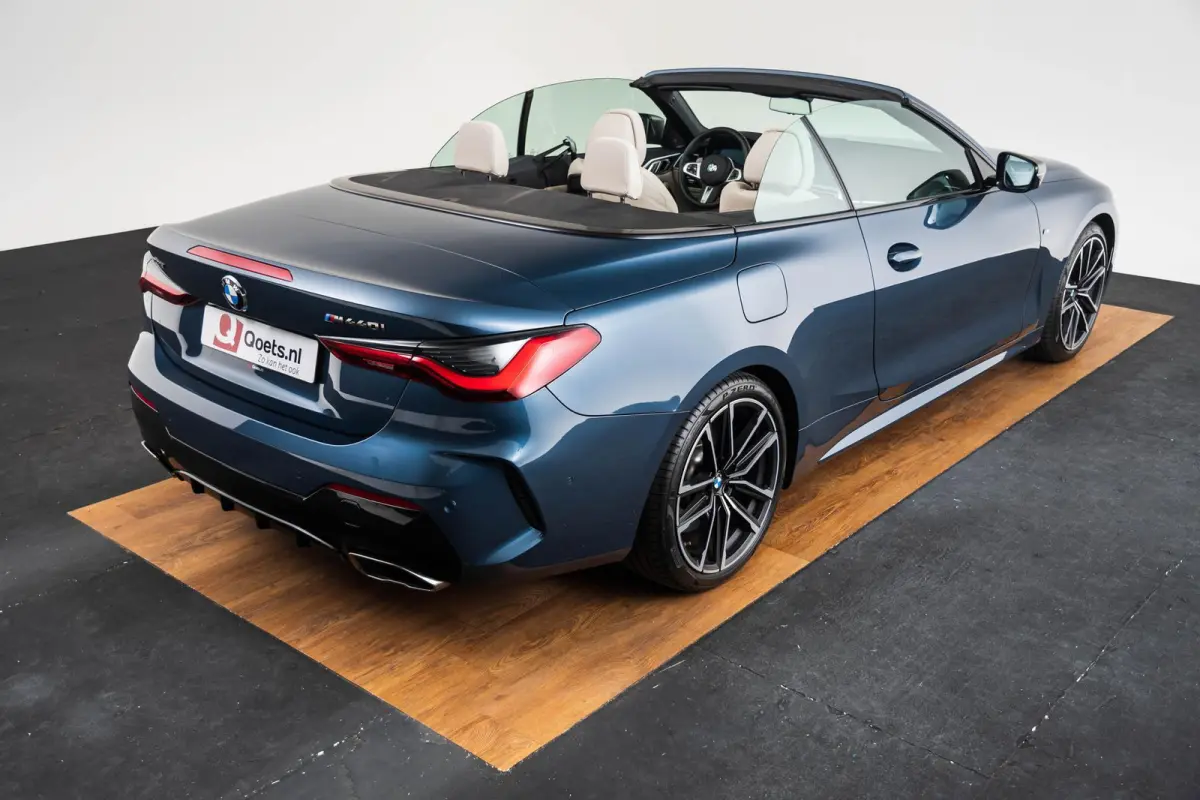 M440i xDrive High Executive Driving Assistant Professional - Head up - Harman Kardon - Comfort Access - Elektrisch verwarmde voorstoelen - Air collar - Parking Assistant Plus -