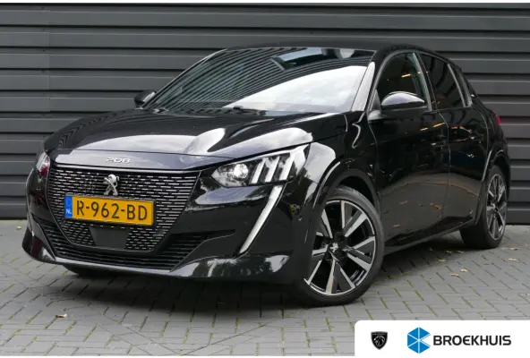 1.2 PureTech GT / CAMERA / STOELVERWARMING / FULL-LED / 17"LMV / NAVI / CLIMA / PDC / BLUETOOTH / CRUISECONTROL / 1E EIGENAAR / SCHITTERENDE STAAT !!