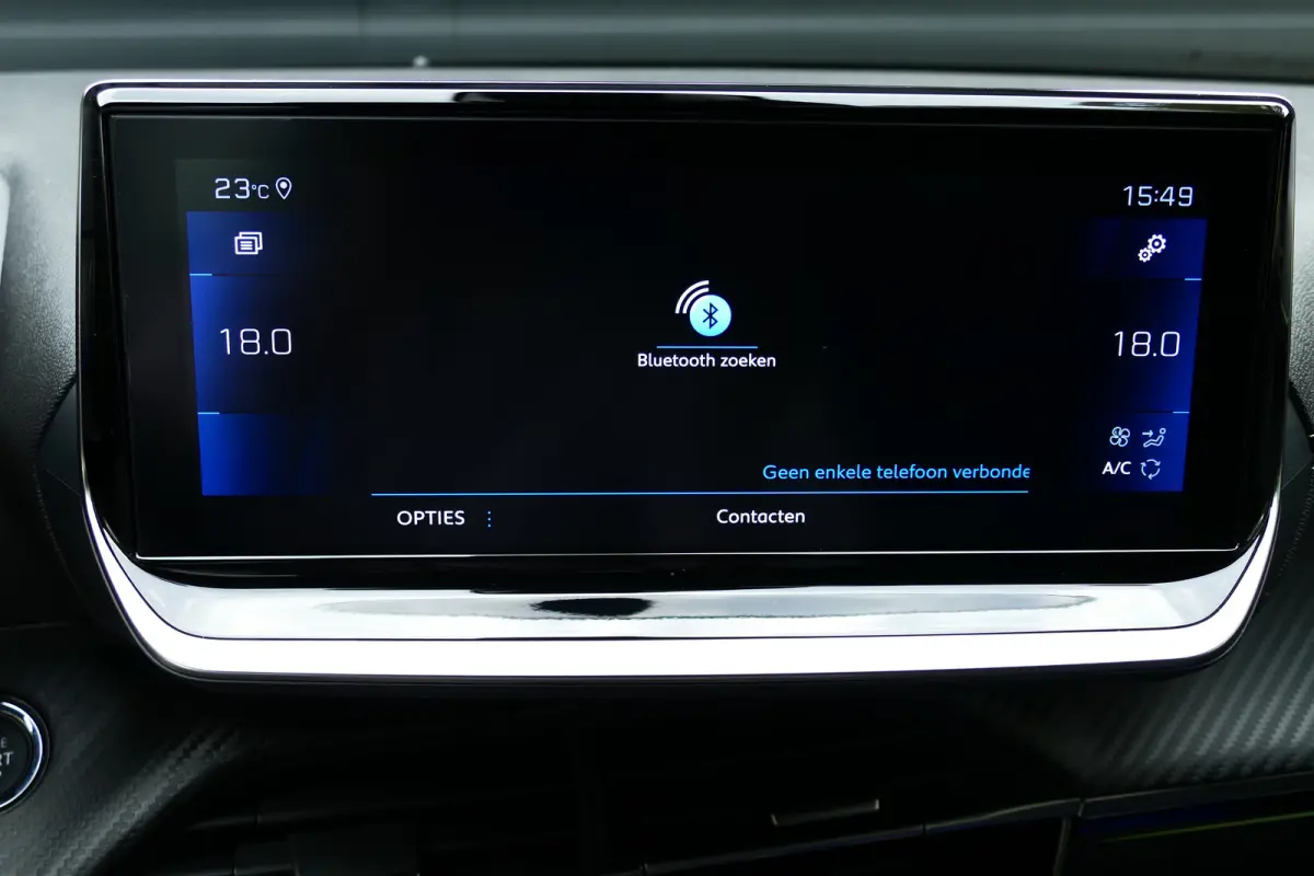 1.2 PureTech GT / CAMERA / STOELVERWARMING / FULL-LED / 17"LMV / NAVI / CLIMA / PDC / BLUETOOTH / CRUISECONTROL / 1E EIGENAAR / SCHITTERENDE STAAT !!