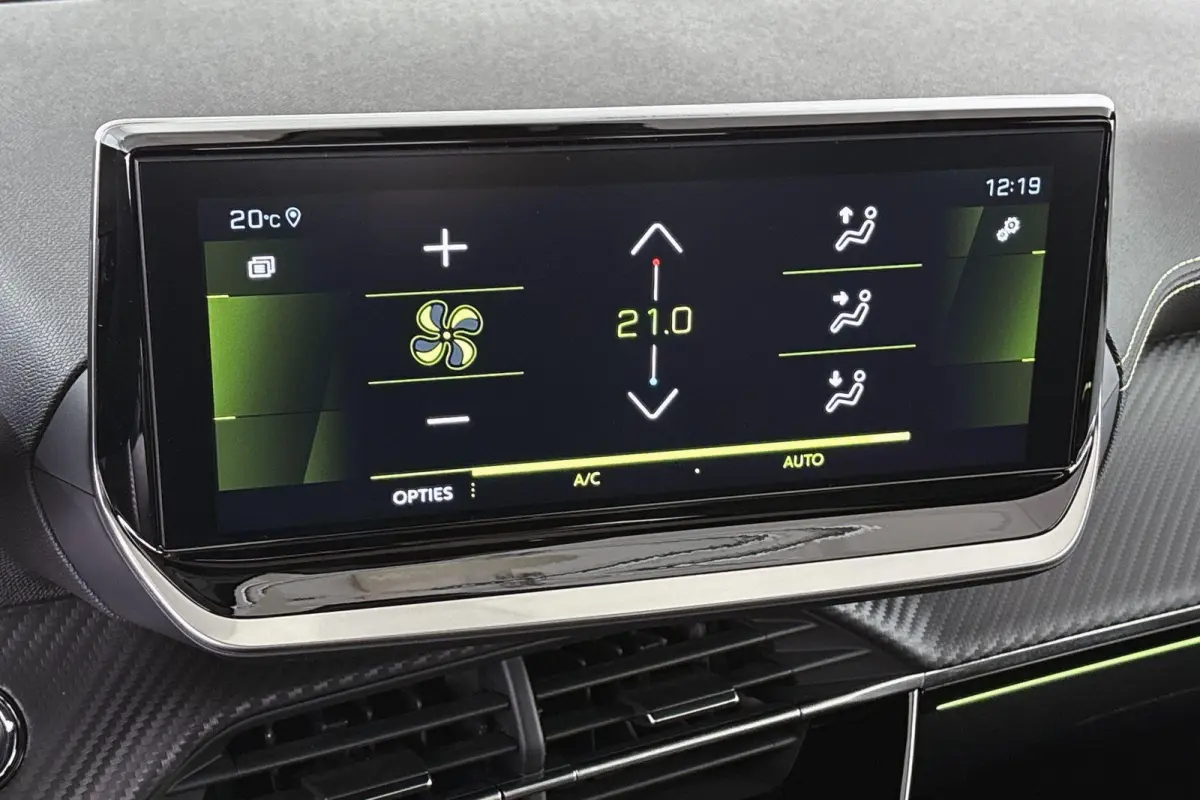 1.2 PureTech GT Automaat Panoramadak Camera Apple CarPlay LED
