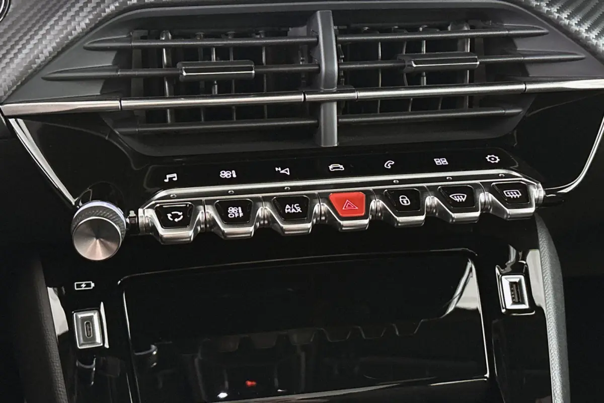 1.2 PureTech GT Automaat Panoramadak Camera Apple CarPlay LED