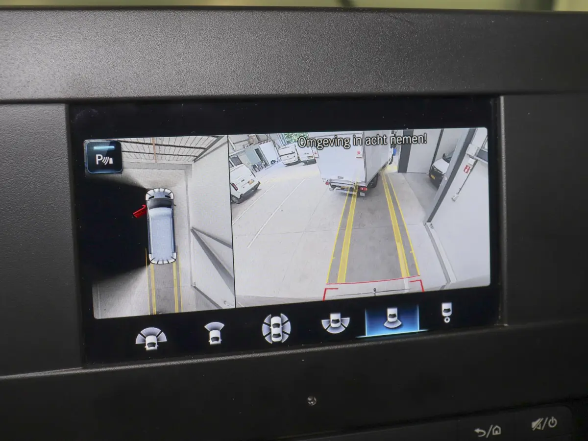 315 1.9 CDI L2H2 RWD Automaat Airco Navigatie Camera Cruisecontrol 3Zits Electra pakket DAB