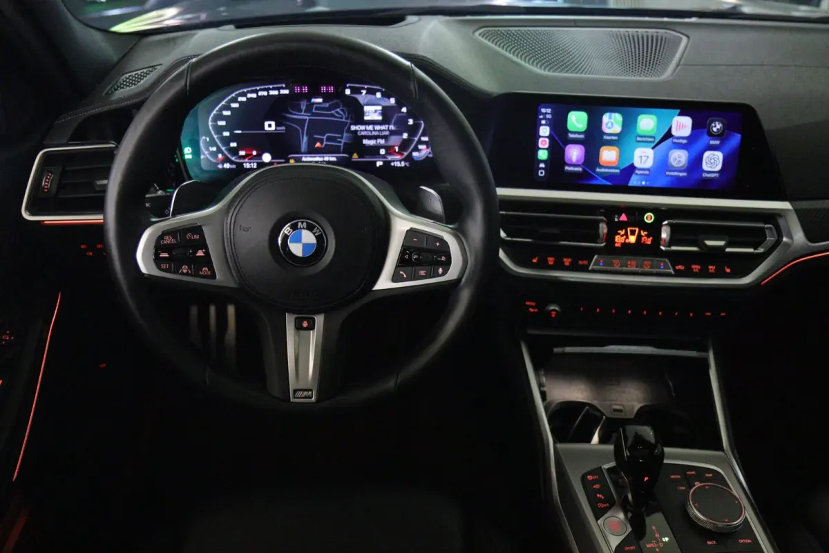 330i High Executive M PAKKET /LASER/PANO/SFEER/HUD/H-K/VOL