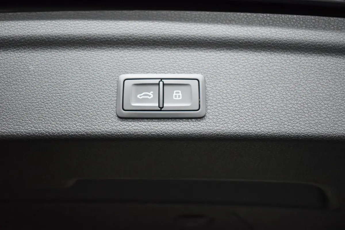 45 TFSI e S-Line 245pk | RSQ3 | PANODAK | ACC