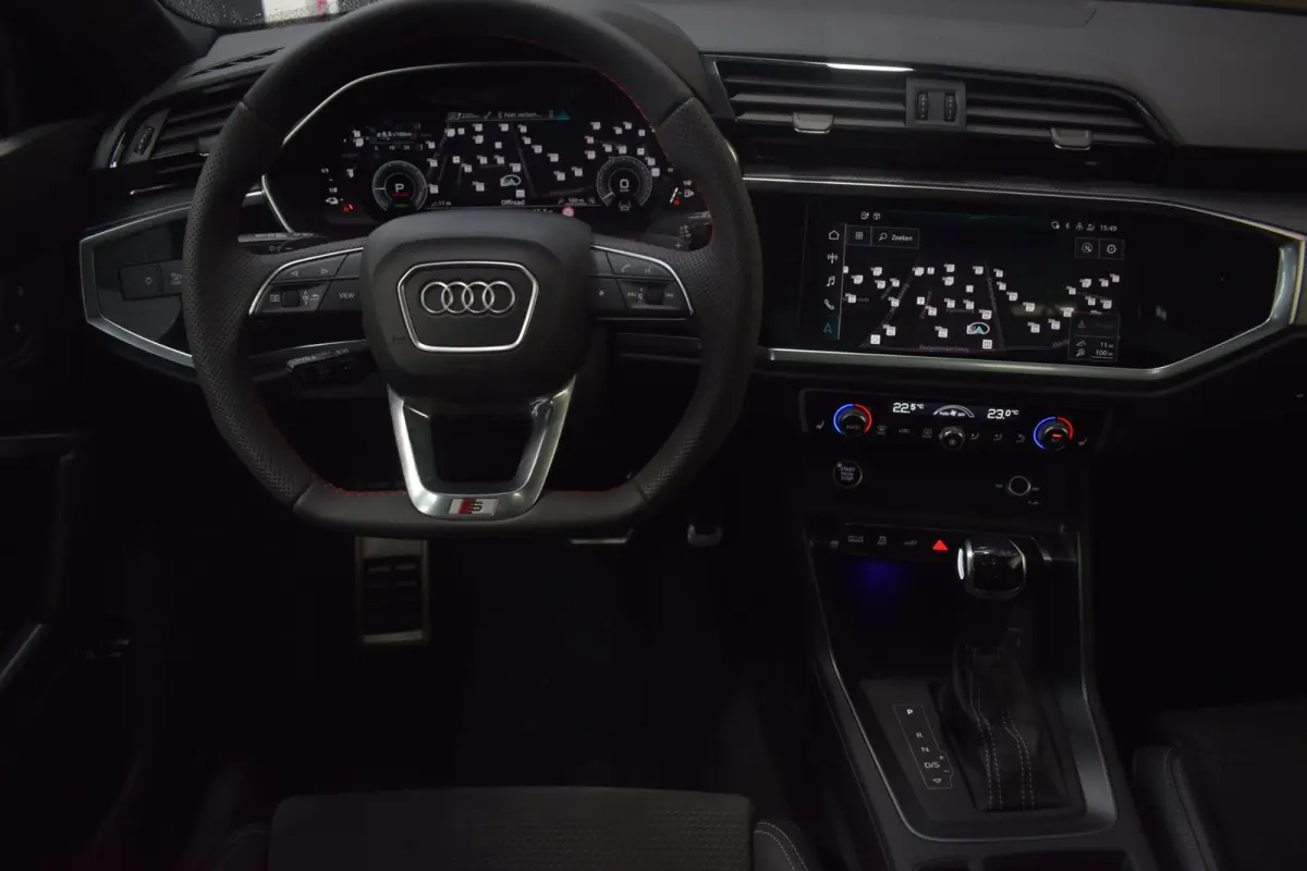 45 TFSI e S-Line 245pk | RSQ3 | PANODAK | ACC